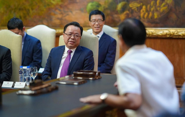 中国驻菲大使离任，小马科斯表态：绝不会让南海问题绑架中菲关系