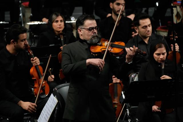 德黑兰任命首名女指挥，伊朗女性生存境况在改善吗？