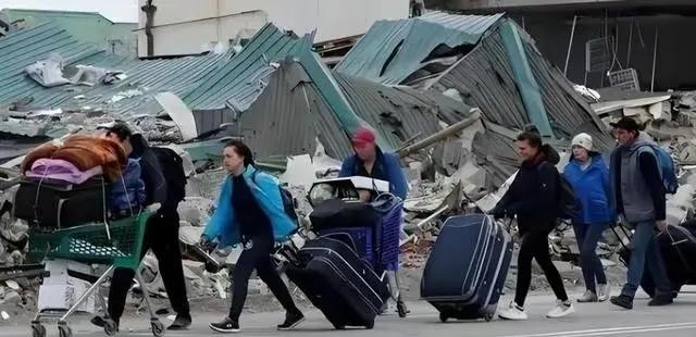 再打下去可能灭国，三年前乌克兰还有4300多万人，如今还有多少？