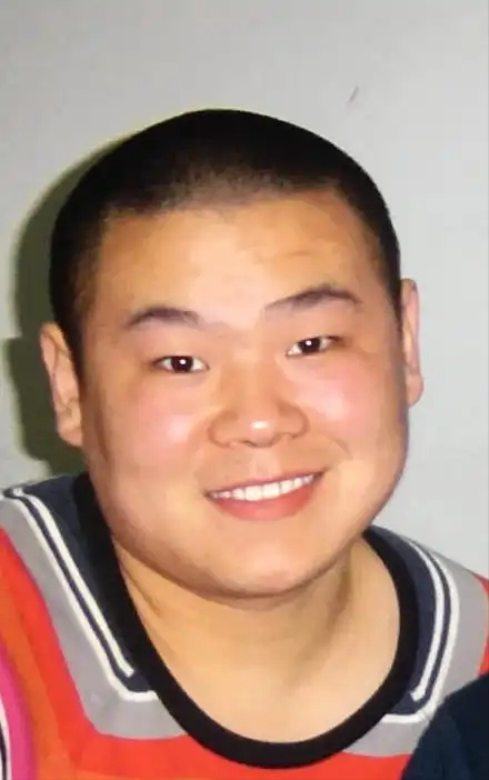 岳云鹏潘玮柏给组合取名“蓬勃”