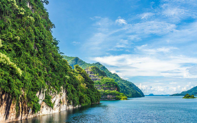 值得一去再去的12个景点，你去了几个？