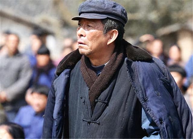 原来《父母爱情》里他们是真夫妻，结婚40年零绯闻，儿子也是导演