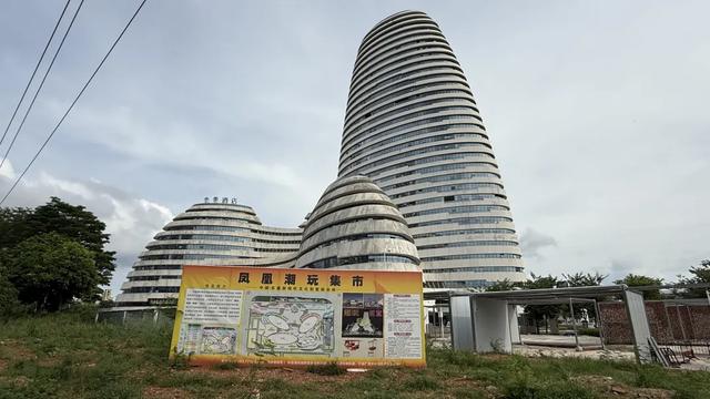 南宁新媒体中心楼下的美食街还做吗?几个月过去了进度有点慢呢!