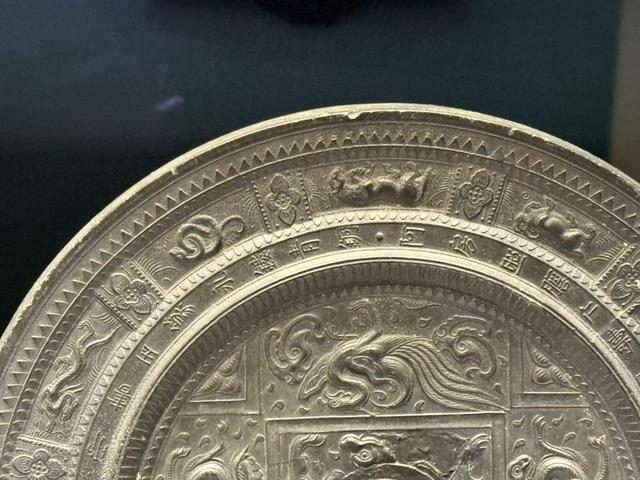 桂林博物馆里寻“马”觅祥瑞