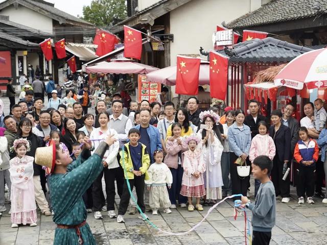 勉县文旅局：月满人团圆 情醉诸葛里