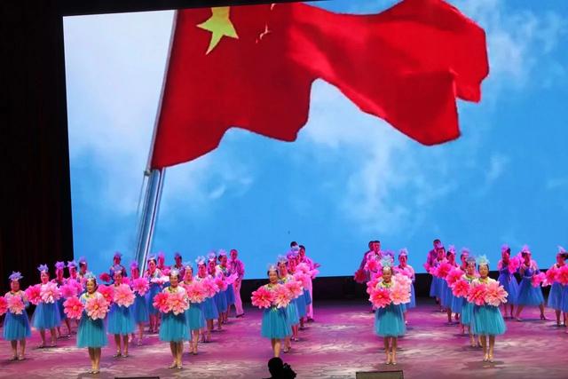 走进校园收获多·旅游文化展风采