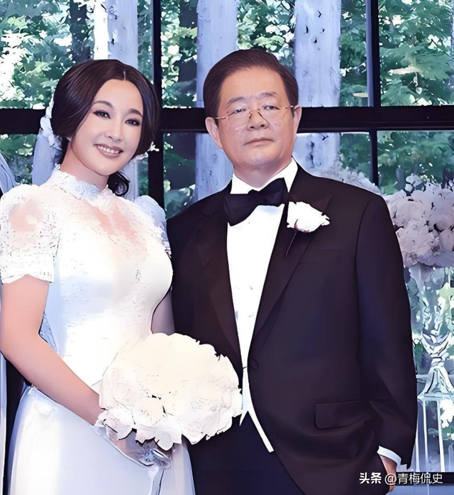 钱再多有什么用？75岁的“风流妖精”刘晓庆，已经走上另一条道路