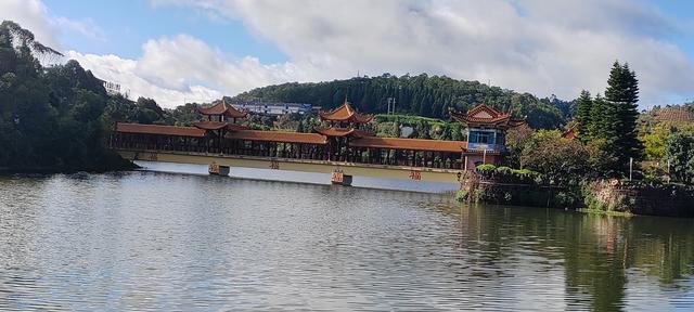 曲靖楚雄纪行之十四：查姆文化，哀牢山深处的彝魂诗篇