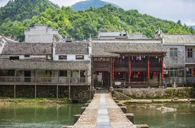 永远去不腻的目的地，她能排在前三名