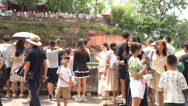 跟着赛事去旅行，成都世运会带来文旅“热活力”