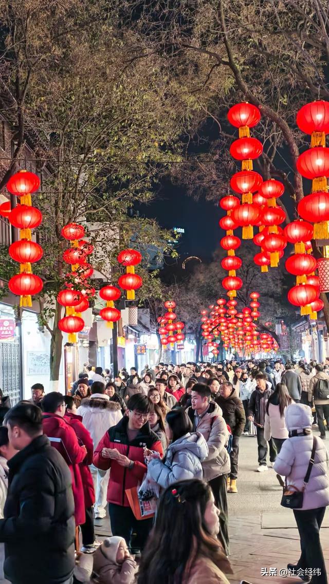 每日一景|秦淮灯会·逛夫子庙