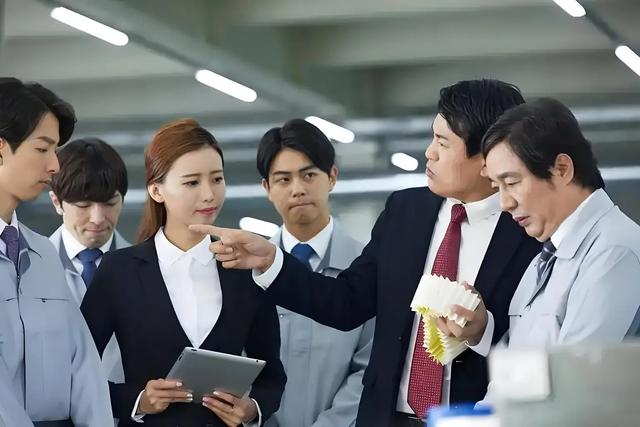 2026“新春大礼包	”！春节连休9天，甚至可以拼出38天超长假期！