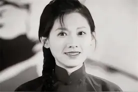 女知青为回城抛夫弃女，35年后意外碰到前夫，女儿一句话让她痛哭图片