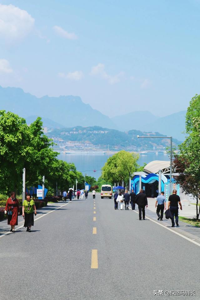 又被网络骗来旅行之“三峡大坝”，你心中向往的地方到底值不值