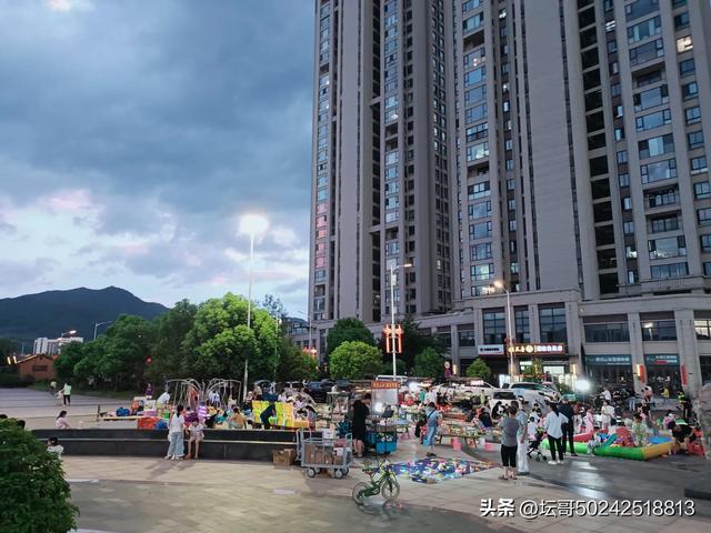 傍晚来这个地方逛逛，心中的日月冉冉升起（身心倍爽）