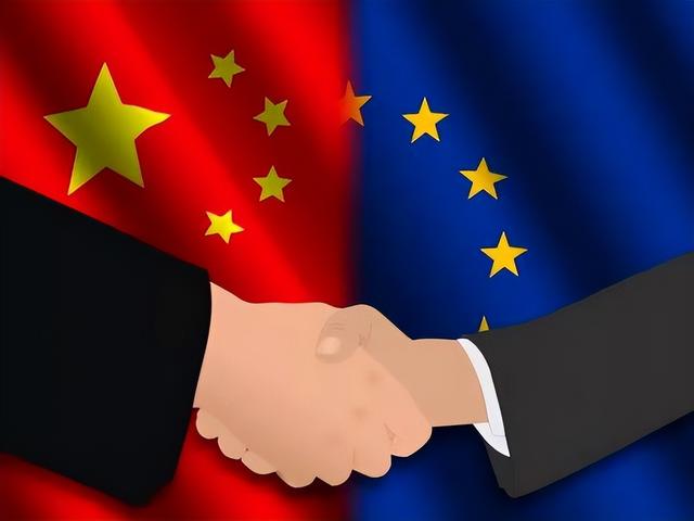 86 岁前意总理谈中欧美，中国变化触动，劝欧洲改规则，美国非主导