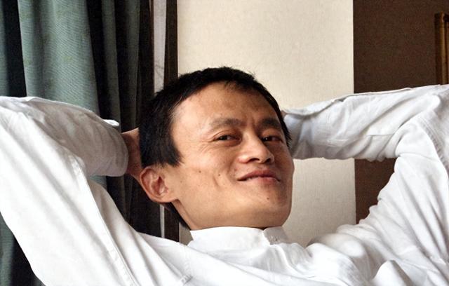 刘强东没想到？自己主导的这场外卖大战，最终成就了老对手阿里