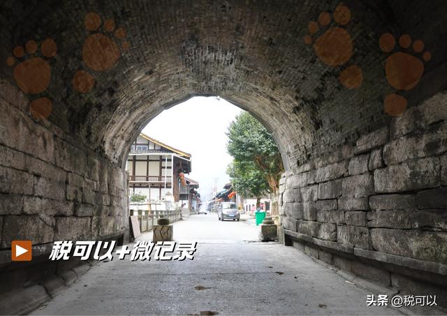 小河古城：雪宝顶下的涪江河畔，一座保存了600年的明代城墙