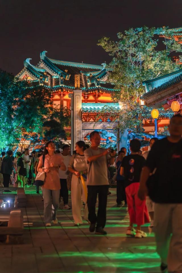 单日4300人次！金陵小城为何这么火？
