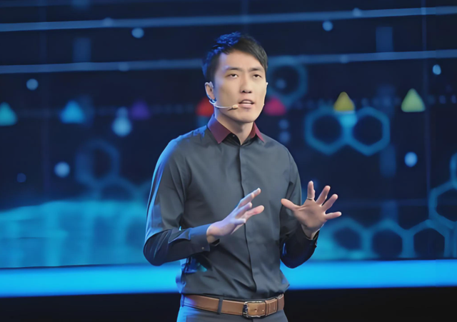 与董明珠关系真相大白仅2年，王自如近况曝光，一点都不意外