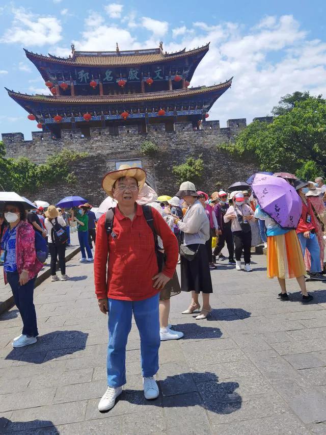 今年夏天云南旅游为什么这么火爆？