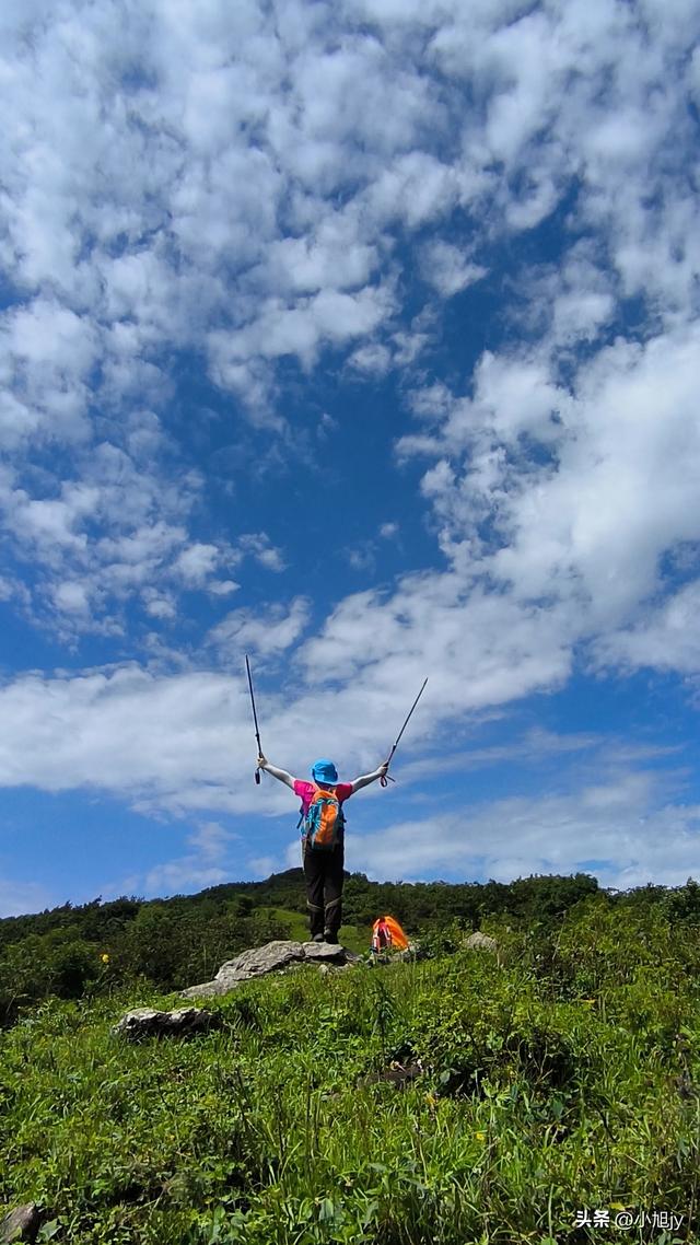 两次本溪南岭徒步记｜高山草甸，湖池松林，我被南岭种草