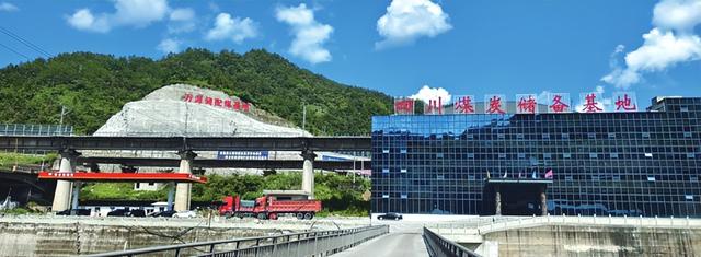 四川省万源县历史沿革及行政区划