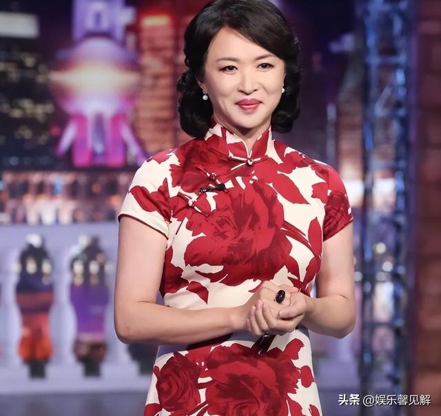 面相变了！逃到国外半年多，58岁金星近照曝光，早年风光已然不再
