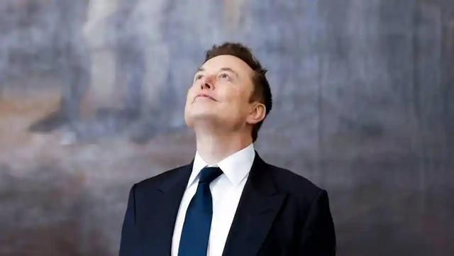 马斯克即将创下的人类历史记录，首位万亿富豪，单年度赚钱之最