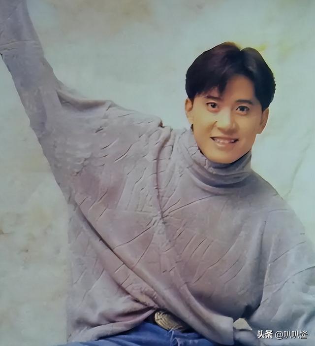 他8次上春晚，作死被捕入狱，如今56岁无人问津，沦落到四处走穴