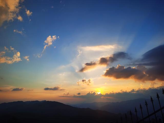 去安顶山露营