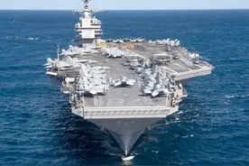 福建舰刚传好消息，美专家：中国可能造不出核航母，关键技术落后图片