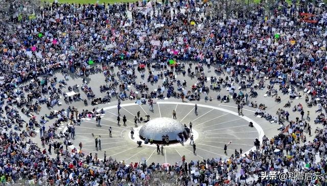 当不成总统了？刚发起斩首行动，特朗普就迎来噩耗，美国陷入混乱