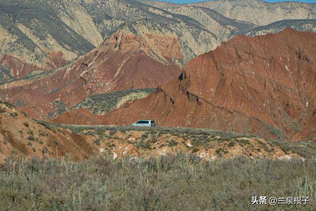 探秘隐藏在兰州红古大山深处凤凰大峡谷原生态丹霞秘境