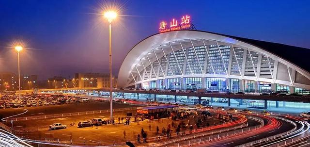 我是河南人去了唐山和邯郸，直言不讳：唐山跟邯郸天差地别