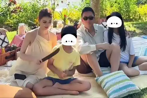 风水轮流转，今年到我家！S家、西贝上赶着送流量，汪小菲赢麻了