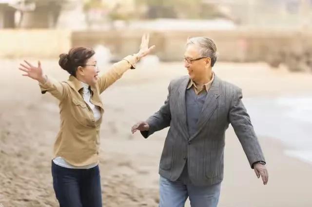 两性关系：过60岁，基本有这5个状态，尽快调整，最后一点最重要