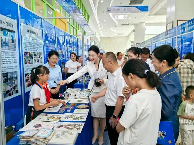 一千零一夜，科学奇妙夜！2025年全国科普月专场活动在甘肃科技馆启动