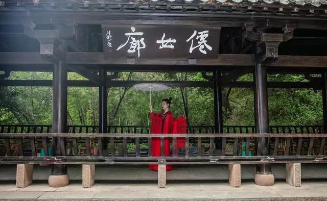 来剑阁当“古人”，汉服大片拍爆内存！