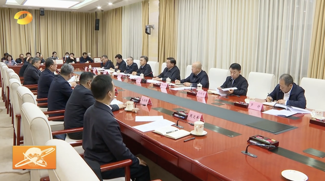 青海、辽宁、安徽、湖南、广西、宁夏、海南等多个省份，省级党政“一把手”跟国家部委、企业等工作会谈