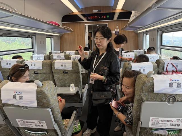 精准引流促融合 文旅宣传启新程——阳泉东站-石家庄站直达动车组列车首发文旅宣传活动成功举办