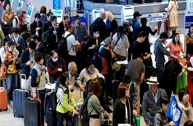 大量日本游客涌入北京，打着旅游幌子不去旅游不吃美食，为啥来？