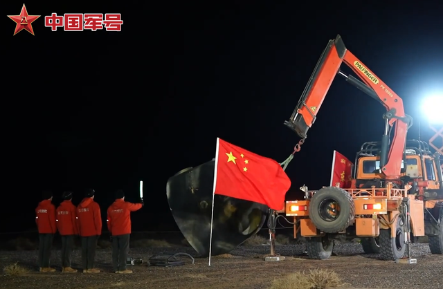 东风就绪！神舟二十号3人乘组准备回家，神二十二1人将飞行超1年