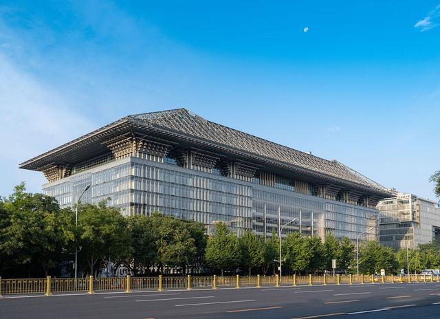 局势已恶化，特朗普发出战争威胁，14万大军备战，中国好友有难