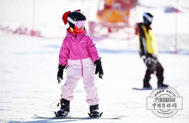 新发路观察｜“剑指”世界级冰雪旅游胜地，吉林凭什么？