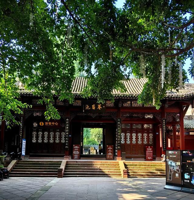 成都8块钱的快乐~访古罨画池,寻踪红楼梦,地铁公交1h直达