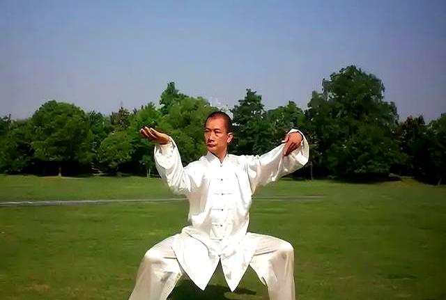 每天站桩高效实操：4步练出真收获，不做无用功