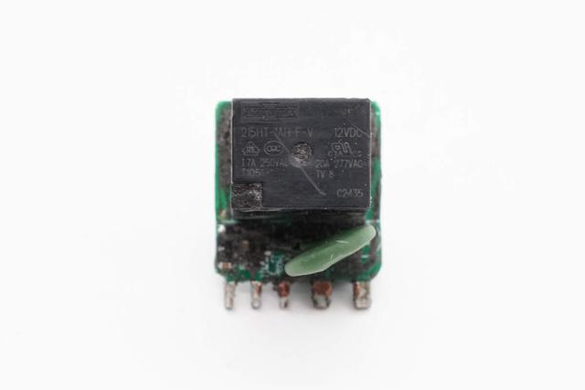 非大型切割机搞不定这大块头！九号1080W ebike新国标充电器拆解