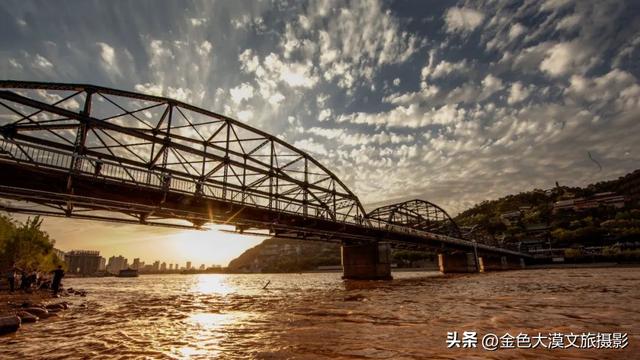 盘点甘青大环线，震撼灵魂的18大风景，你去过几个？（后附攻略）