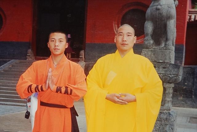 螳螂捕蝉黄雀在后！释永信倒台一个多月后，最大的受益人出现了